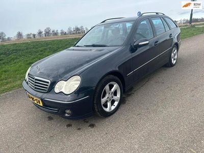 tweedehands Mercedes C220 C-KLASSECDI Avantgarde zeer nette auto !