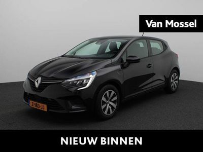 tweedehands Renault Clio V 1.6 E-Tech Full Hybrid 145 Equilibre | PDC Achter | Airconditioning | Draadloze Apple Carplay & Android Auto | Cruise Control | Licht- en regensensor