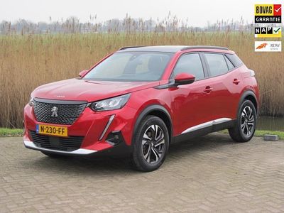 Rood Occasion 2020 Peugeot 2008 Allure SUV | € 19.950 (Duur)