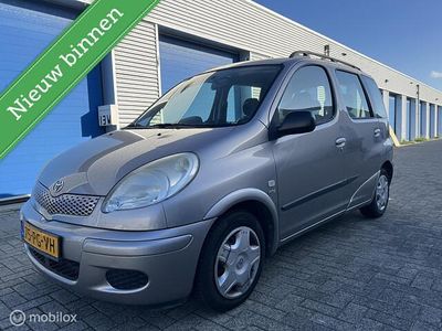 Toyota Yaris Verso