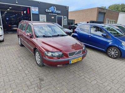 Occasion Volvo V70 2003 Rood (metallic) Stationwagen