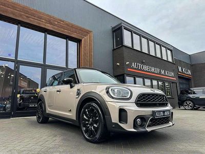 Grijs (metallic) Occasion 2022 Mini Cooper S Countryman Business SUV | € 34.950 (Eerlijke prijs)