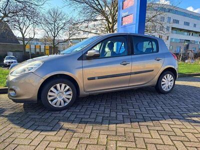 Renault Clio II