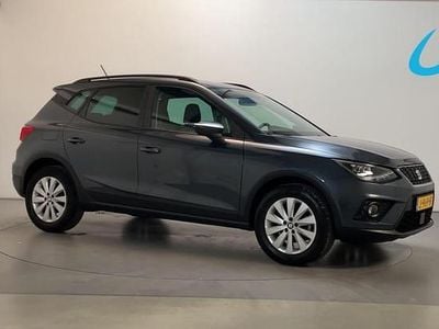Grijs Gebruikt 2020 Seat Arona Business SUV | € 15.550 (Eerlijke prijs)