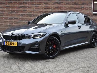 Occasion BMW 330e Executive 184 PK (135 kW) 2022 Grijs (metallic) Sedan