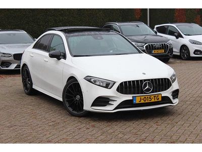 Wit Gebruikt 2019 Mercedes A180 Business Sedan | € 19.550 (Iets duurder)