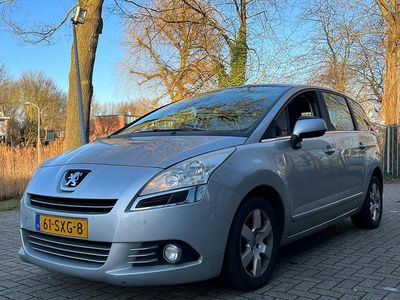 Grijs Gebruikt 2012 Peugeot 5008 MPV | € 2.450 (Eerlijke prijs)