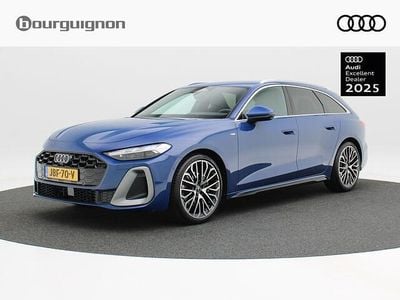 Blauw Occasion 2025 Audi A5 S-Line Coupé | € 52.850 (Duur)