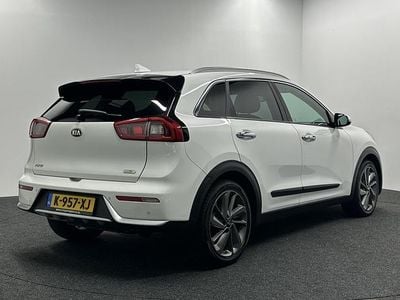 Wit Gebruikt 2018 Kia e-Niro SUV | € 14.500 (Eerlijke prijs)
