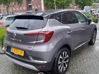 Grijs Occasion 2023 Renault Captur Techno SUV | € 25.900 (Eerlijke prijs)