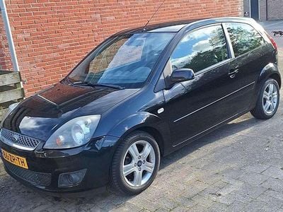 Occasion Ford Fiesta Futura 69 PK (50 kW) 2008 Zwart Hatchback