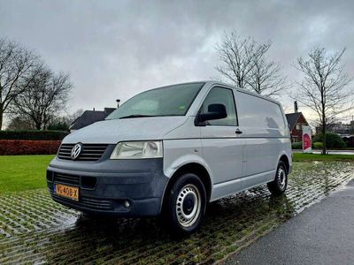 VW Transporter