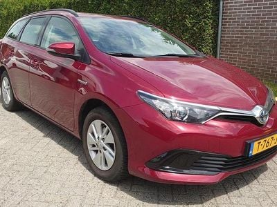 Toyota Auris Touring Sports