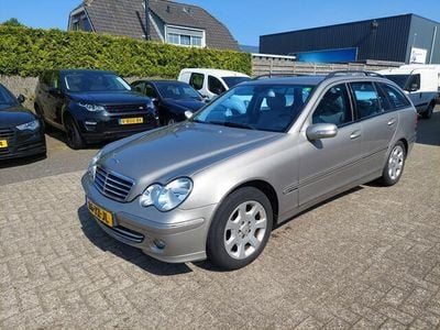 Mercedes 200