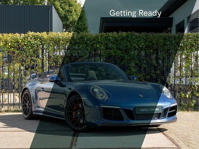 Porsche 911 Carrera 4 GTS