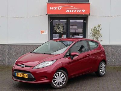 Zwart Gebruikt 2011 Ford Fiesta Titanium Hatchback | € 3.999 (Goede deal)