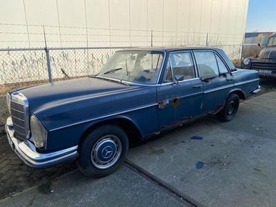 Blauw Occasion 1970 Mercedes S280 SE Sedan | € 1.950