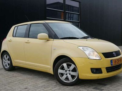 tweedehands Suzuki Swift 1.3 92PK | 5drs | Airco | LM velgen