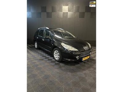 tweedehands Peugeot 307 SW 2.0-16V Premium | Xenon | Pano | 7P | Nieuwe APK |