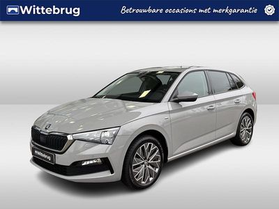 Grijs Gebruikt 2021 Skoda Scala Ambition Hatchback | € 20.950 (Iets duurder)
