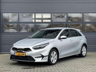 Occasion Kia Ceed 120 PK (88 kW) 2023 Grijs Hatchback