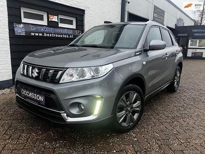 Occasion Suzuki Vitara 111 PK (81 kW) 2018 Grijs (metallic) SUV