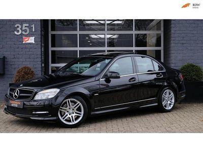 Zwart Gebruikt 2010 Mercedes C300 Avantgarde Sedan | € 12.950