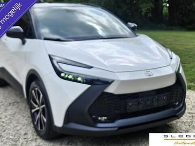 Wit Nieuw 2025 Toyota C-HR SUV | € 36.795 (Goede deal)