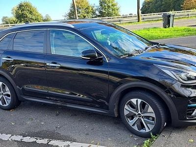 Zwart (metallic) Occasion 2020 Kia e-Niro SUV | € 16.950 (Eerlijke prijs)