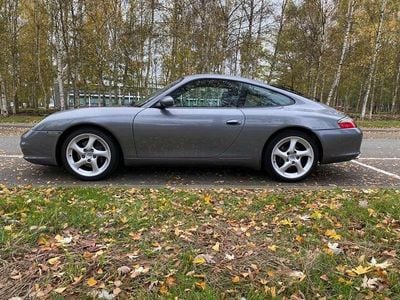 Porsche 911 Carrera
