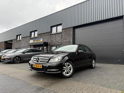Zwart Occasion 2012 Mercedes C180 Avantgarde Sedan | € 13.450 (Eerlijke prijs)