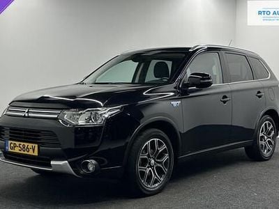 Occasion Mitsubishi Outlander Instyle 121 PK (88 kW) 2015 Zwart SUV
