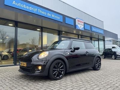 Occasion Mini Cooper Business 136 PK (100 kW) 2017 Zwart (metallic) Hatchback