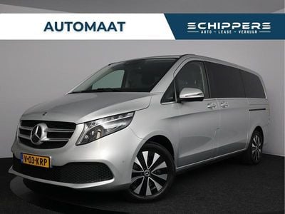 Grijs Occasion 2023 Mercedes V250 Avantgarde MPV | € 49.900