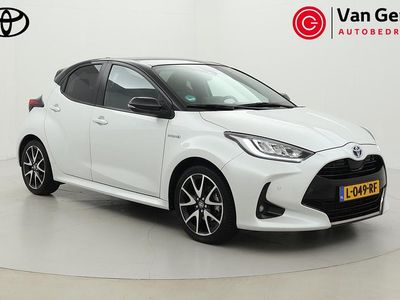 Occasion Toyota Yaris Hybrid Executive 116 PK (85 kW) 2021 Wit Hatchback