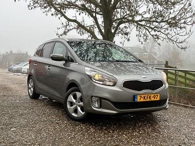 Grijs Occasion 2013 Kia Carens MPV | € 6.975 (Goede deal)