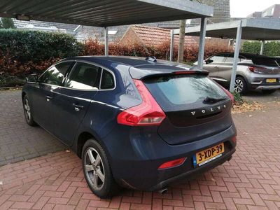 tweedehands Volvo V40 2.0 D4 Momentum Business