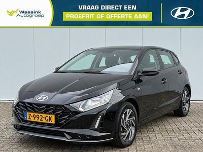 Zwart Occasion 2024 Hyundai i20 Comfort Hatchback | € 22.035 (Eerlijke prijs)