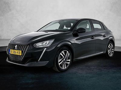 Zwart Gebruikt 2023 Peugeot 208 Style Hatchback | € 17.420 (Eerlijke prijs)