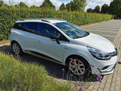 Wit Occasion 2018 Renault Clio GrandTour LIMITED Stationwagen | € 11.500 (Iets duurder)