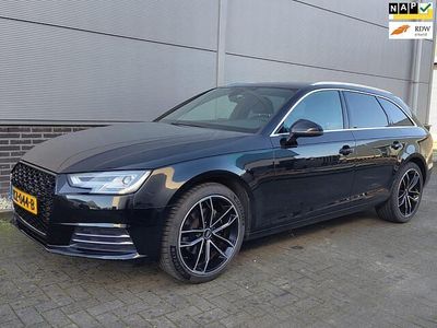 Zwart Occasion 2017 Audi A4 Stationwagen | € 14.950 (Eerlijke prijs)