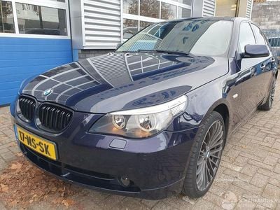 BMW 525