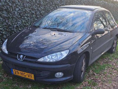 tweedehands Peugeot 206 1.6-16V XS