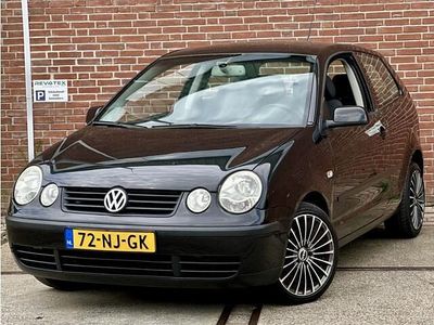 Zwart Gebruikt 2003 VW Polo Comfortline Hatchback | € 1.950 (Eerlijke prijs)