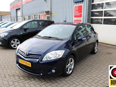 Occasion Toyota Auris 132 PK (97 kW) 2011 Blauw Hatchback