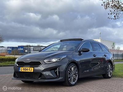 Grijs Gebruikt 2021 Kia Ceed Sportswagon GT-Line Stationwagen | € 24.450 (Eerlijke prijs)