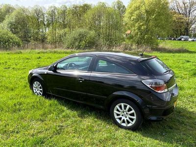 Opel Astra GTC