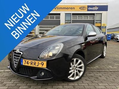 Zwart Gebruikt 2011 Alfa Romeo Giulietta Distinctive Hatchback | € 7.449 (Eerlijke prijs)