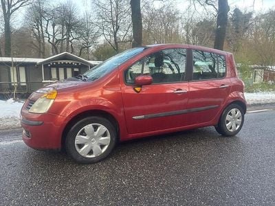 Occasion Renault Modus Expression 112 PK (82 kW) 2005 Rood MPV