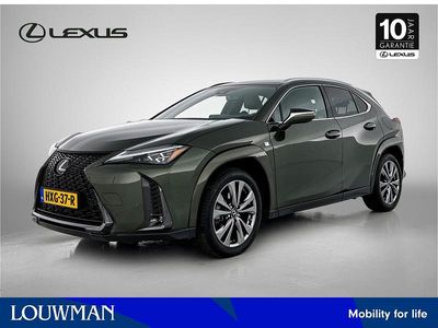 Lexus UX 250h